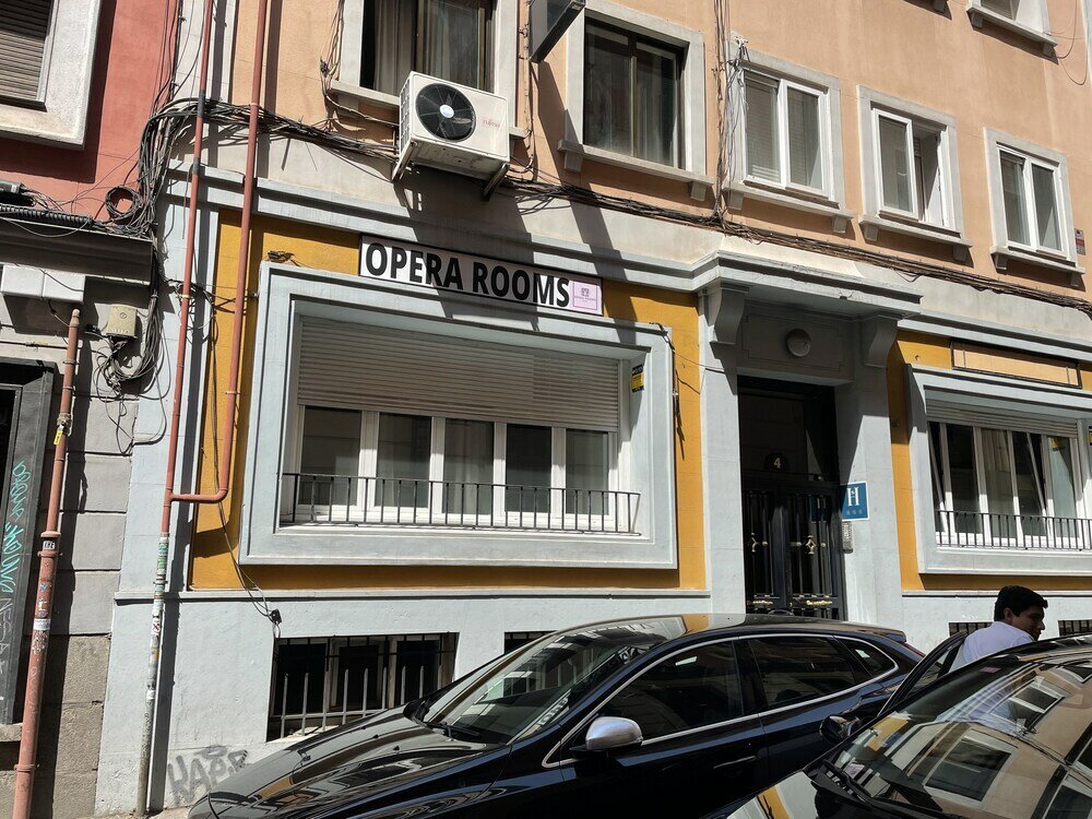 Фото Opera Rooms