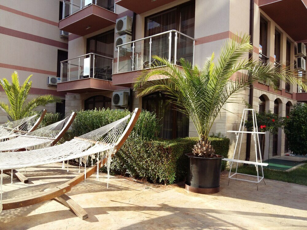 Фото Menada Apartments in Tarsis Nova Complex