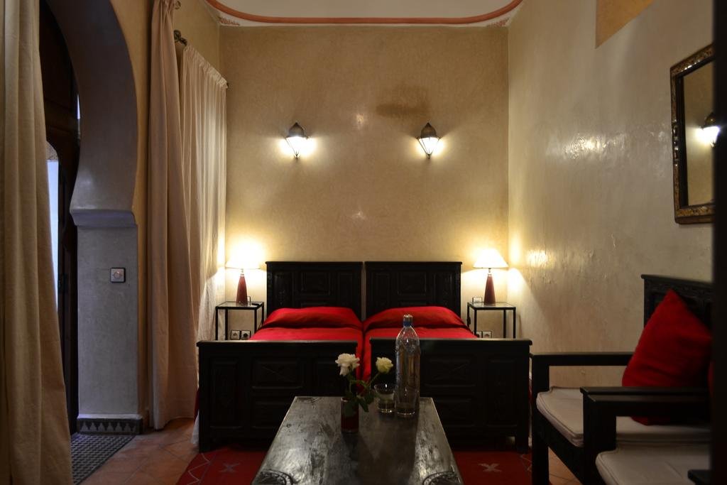 Фото Riad Charik