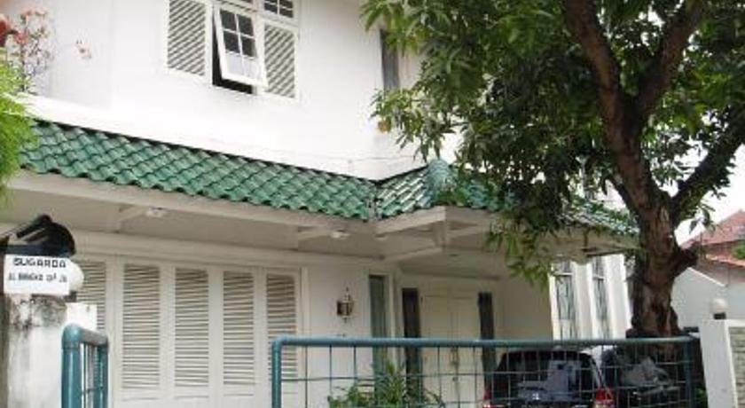 Фото Bangka Bed and Breakfast