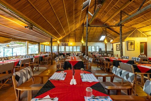 Гостиница Sentrim Mara Game Lodge