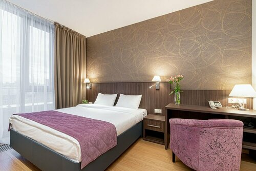 Внешний вид отеля Harbor Club  Hotel в Санкт-Петербурге, фото 3