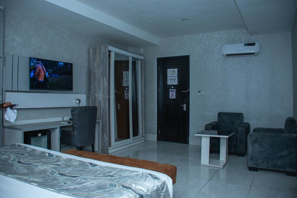 Фото De Phantom Continental Hotel Lekki