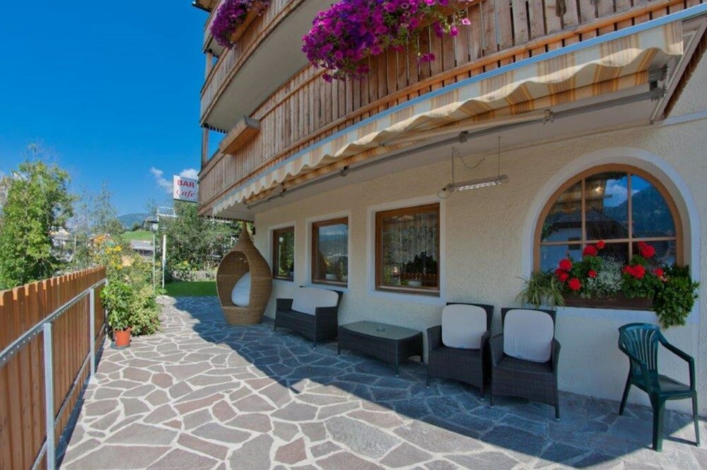 Фото Hotel Mirabel