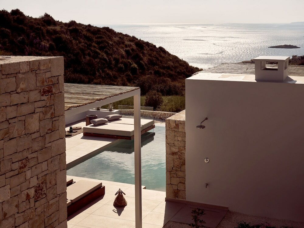 Фото The Sall Suites