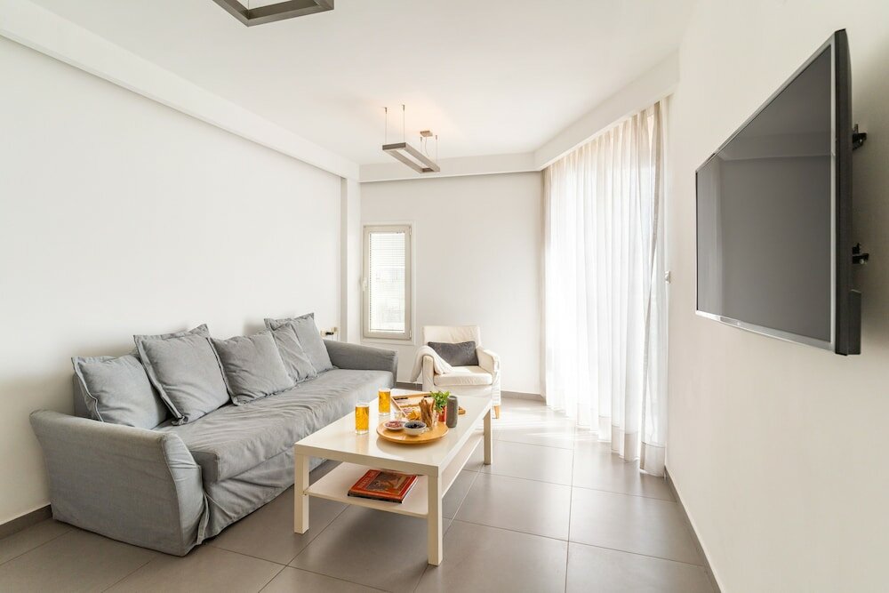 Фото Top Tier Apartment with Swimming Pool