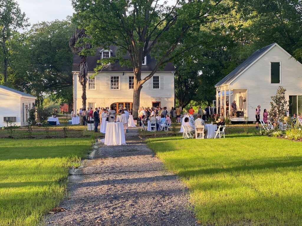 Entertainment center Maison Stephanie, State of Louisiana, photo
