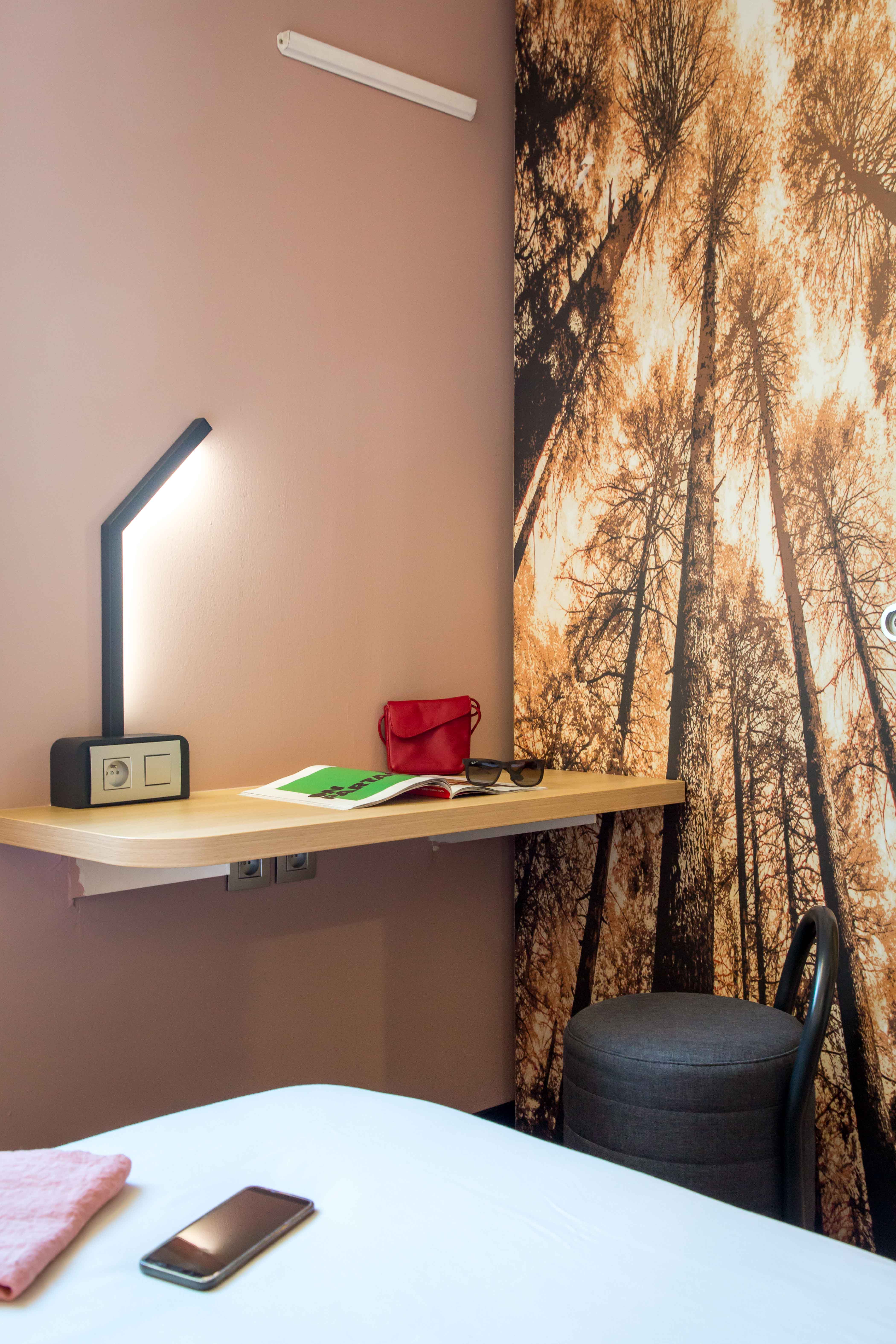 Фото B&b Hotel Marseille Centre La Timone