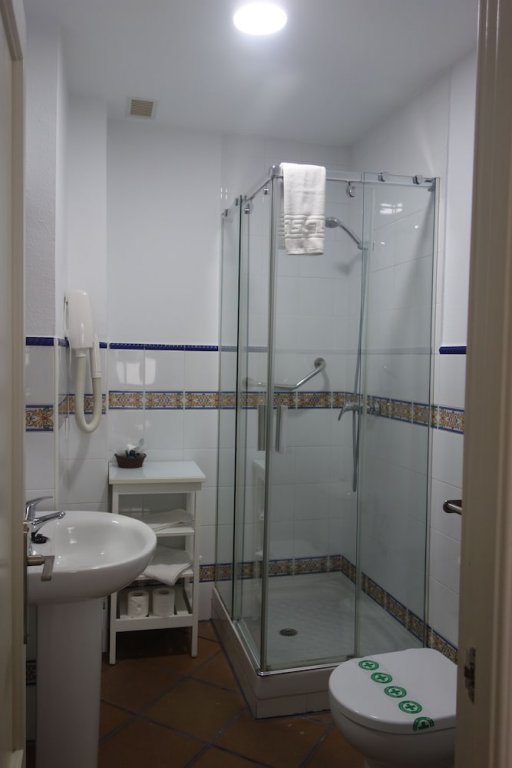 Фото Hotel Doña Lina