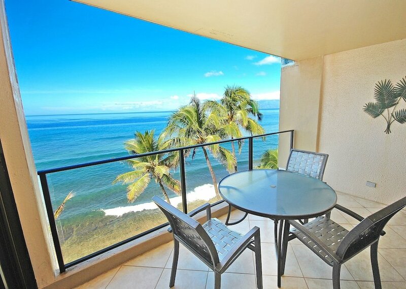 Гостиница Mahana 604 Oceanfront 1bd/1ba 1 Bedroom Condo by Redawning