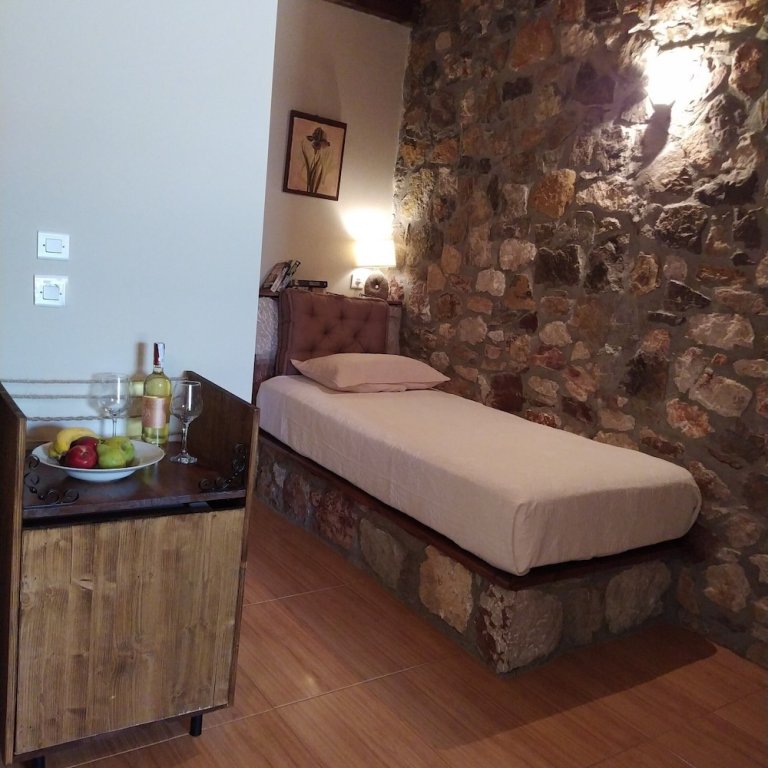 Фото Ataviros Hotel