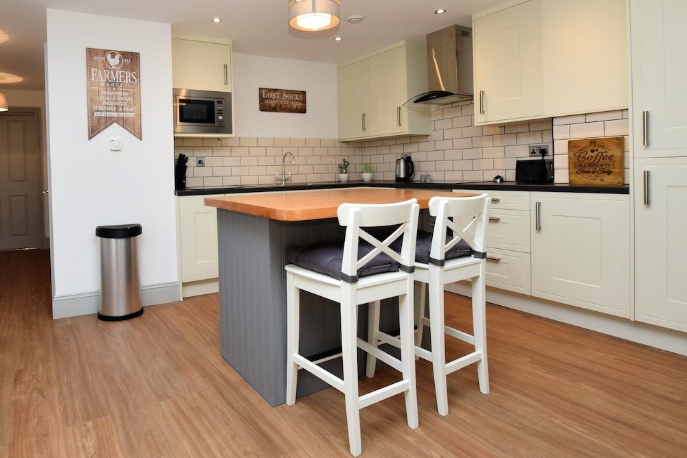 Фото Oakfield Place