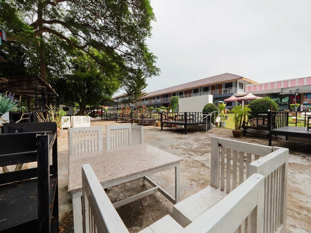 Hotel Oyo 75370 Saowanee Resort And Apartment, Earth, photo