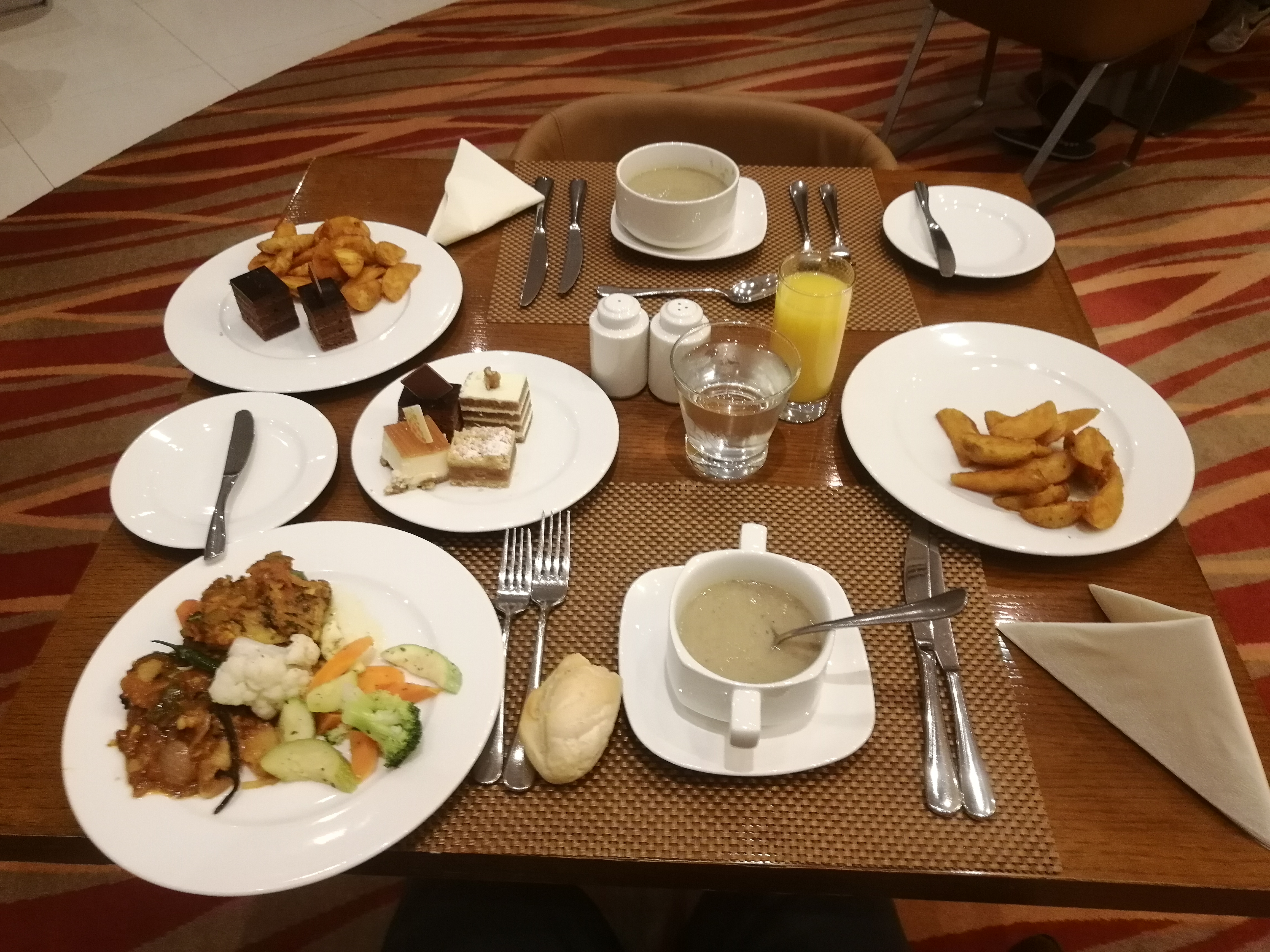 Фото Novotel Abu Dhabi Gate