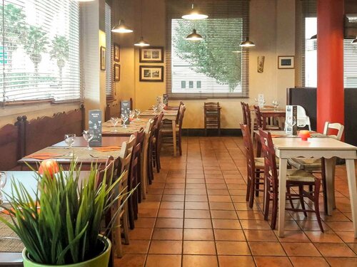 Гостиница Hotel ibis Madrid Getafe в Хетафе
