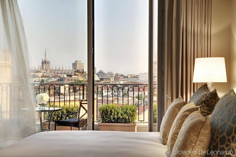 Гостиница Palazzo Parigi Hotel & Grand SPA в Милане
