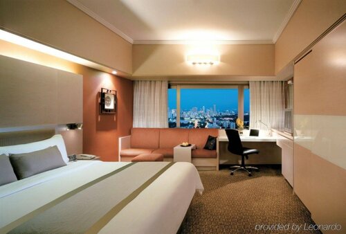 Гостиница Hilton Singapore Orchard в Сингапуре