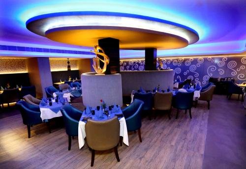 Фото Hotel Swosti Grand