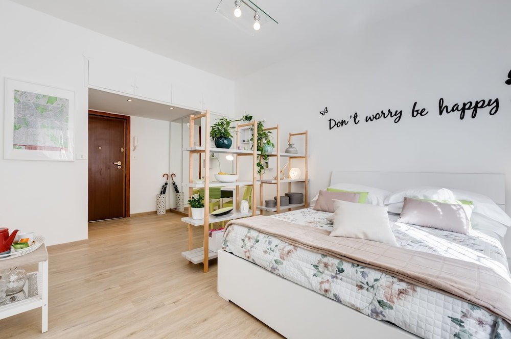 Фото 96 Degli Ubaldi Studio