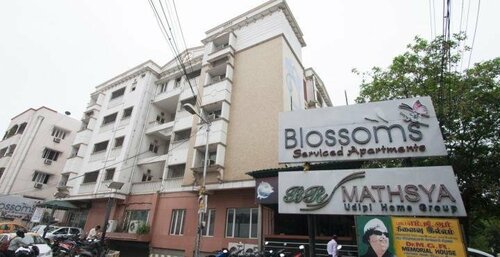 Гостиница Blossoms Serviced Apartments в Ченнае