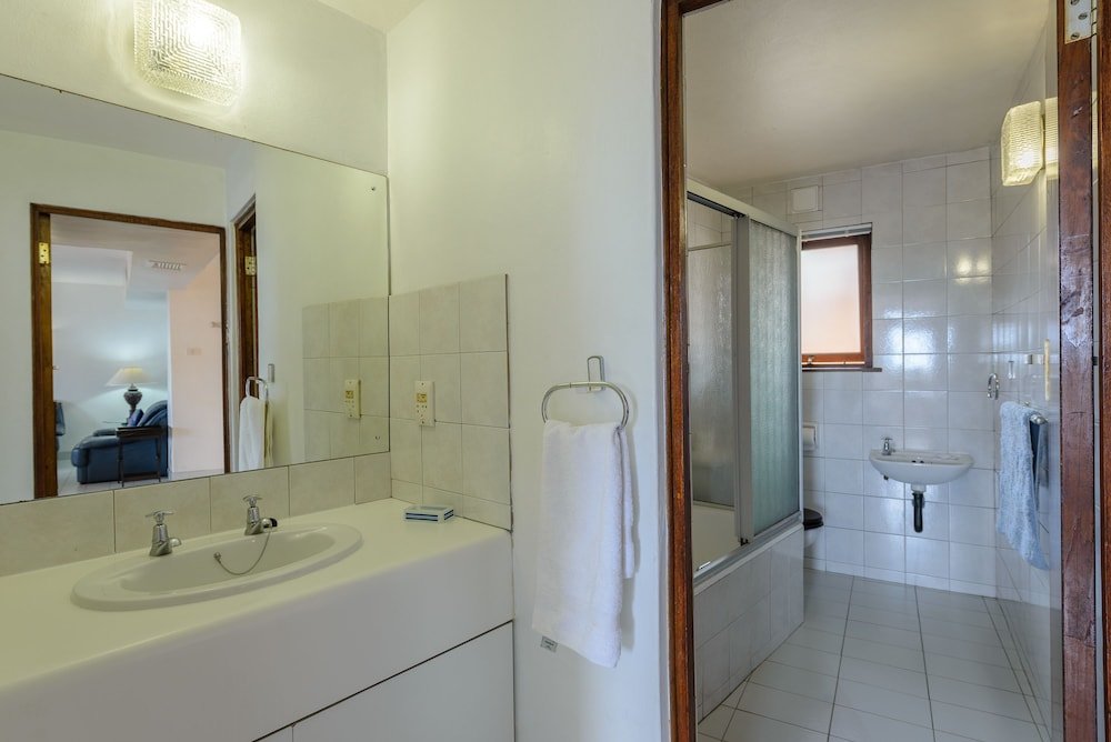 Фото San Lameer Villa Rentals 2826