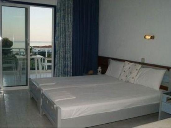 Фото Xenios Faros Apartments