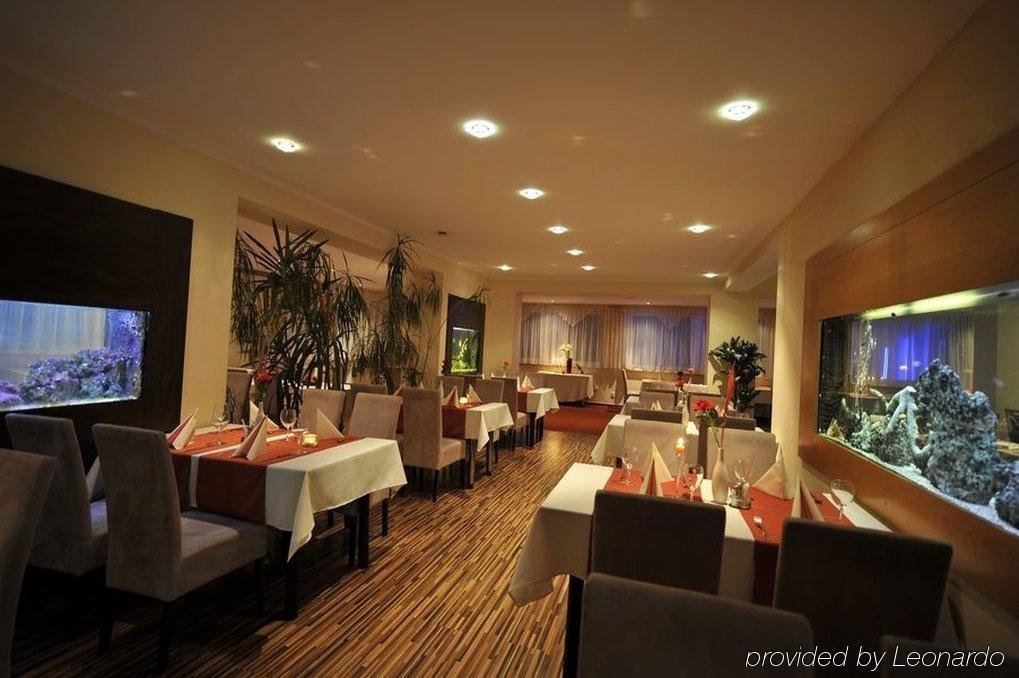 Фото Hotel Dixon