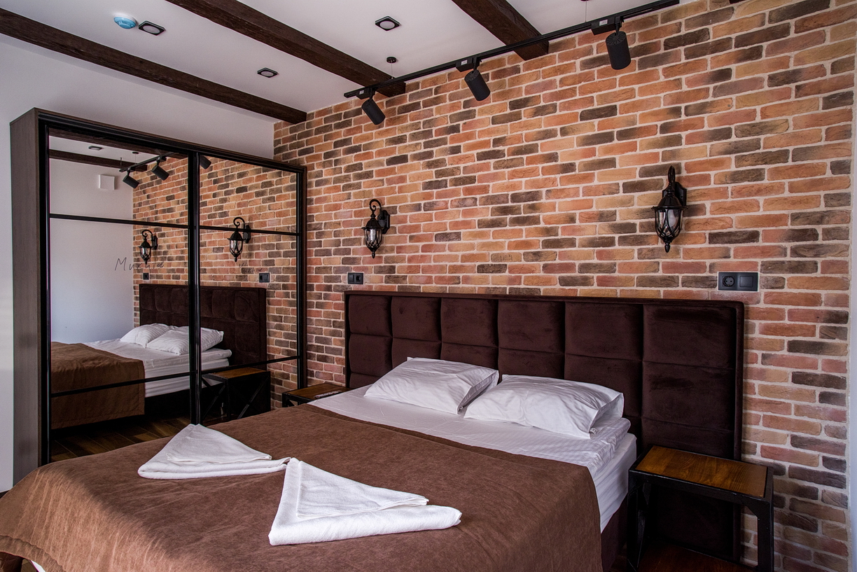 Фото Шале Леона