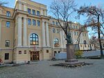 Neyrokhirurgichesky Nii im. A. L. Polenova Otdeleniye anesteziologii i reanimatsii (Mayakovskogo Street, 12) ، معاهد البحوث