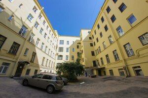 Апартаменты на Исаакиевской