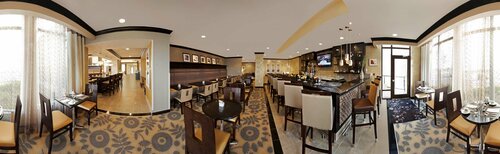 Гостиница Hilton Garden Inn Toronto/Brampton