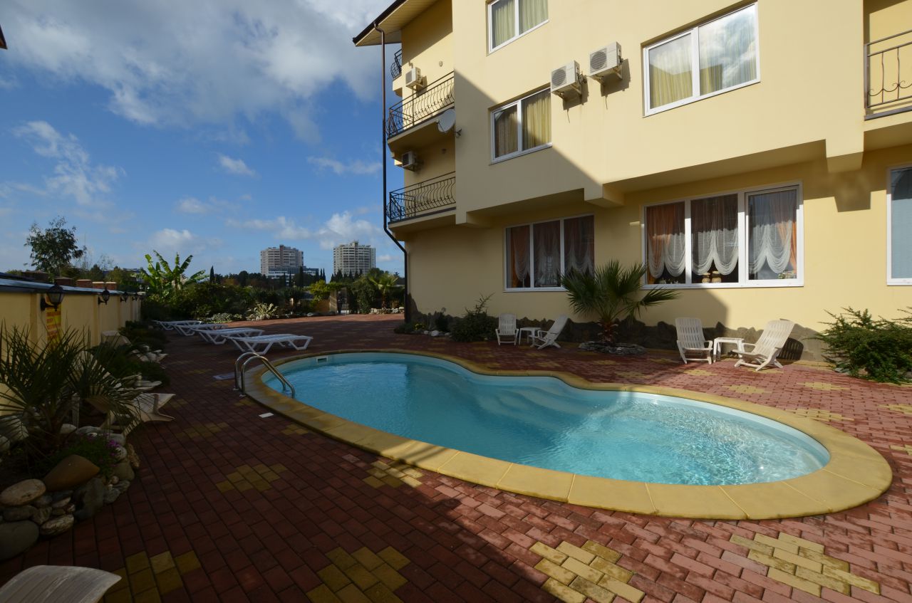 Фото отеля 1