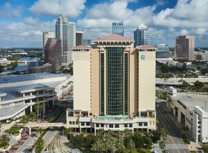 Гостиница Embassy Suites Tampa Downtown