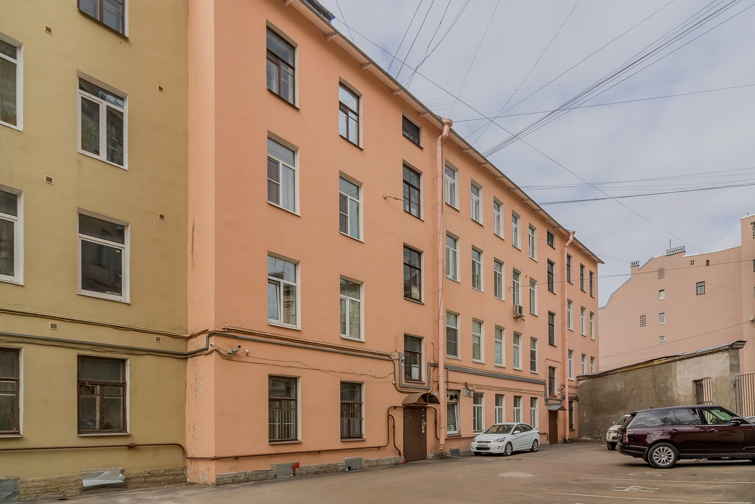 Фото Апартаменты на Петроградской Стороне