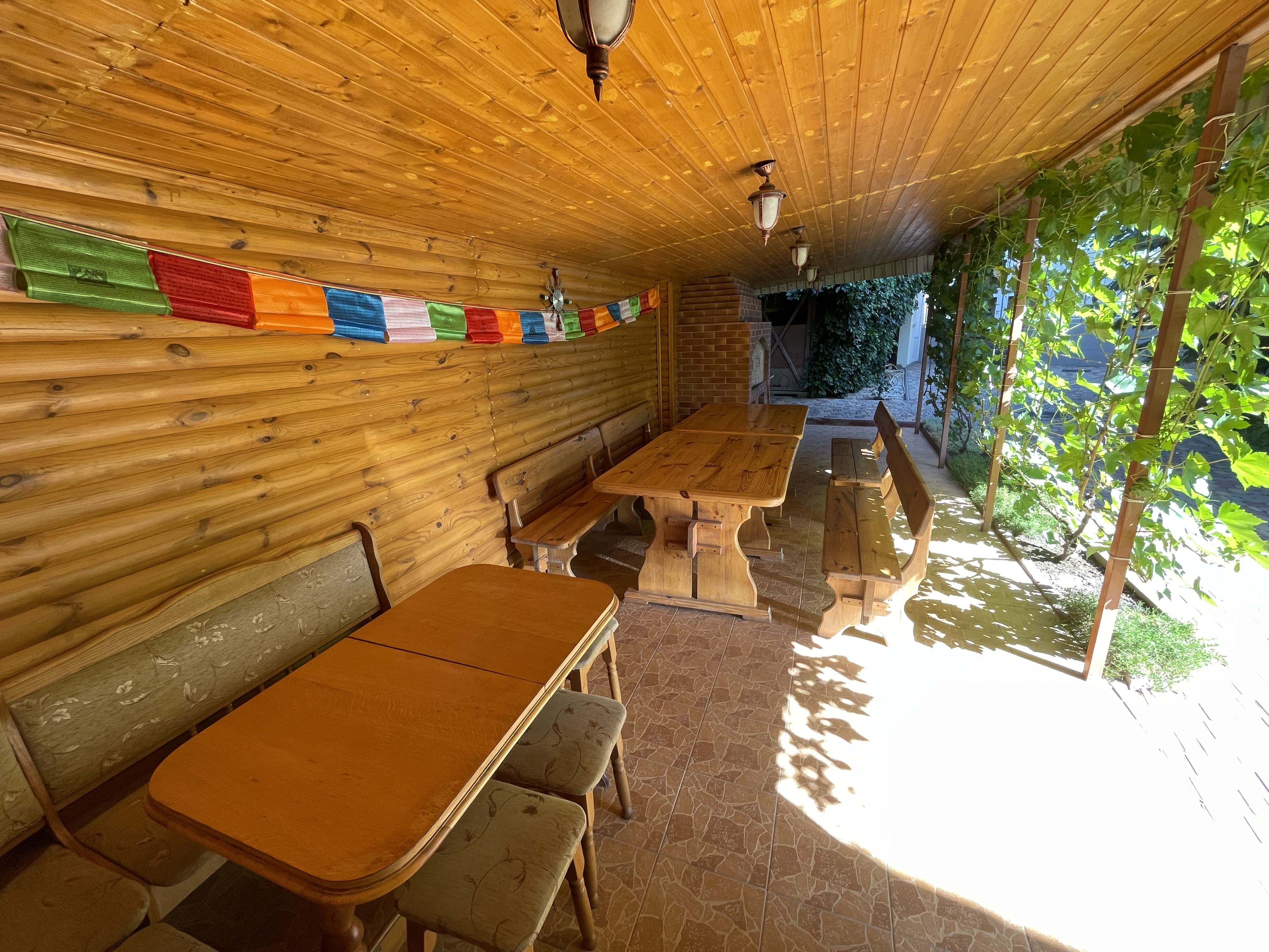 Фото Джанхаус