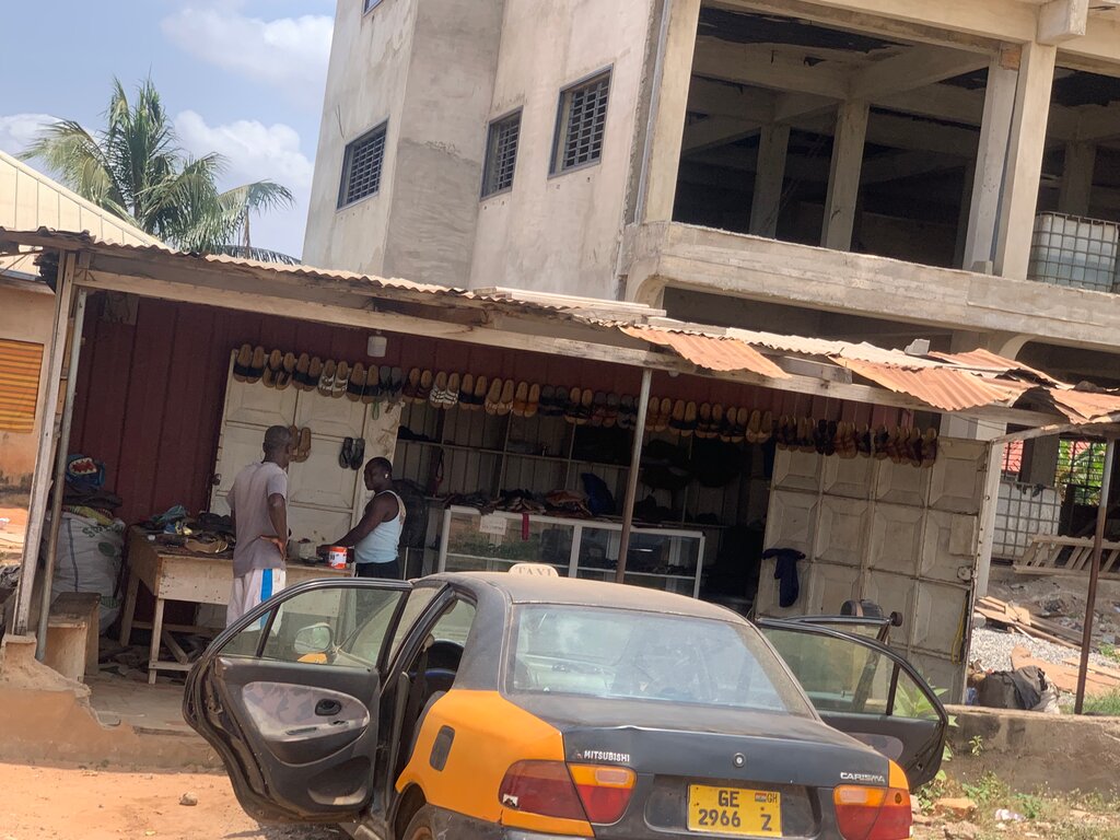 Shoe store Kweku Shoes, Earth, photo