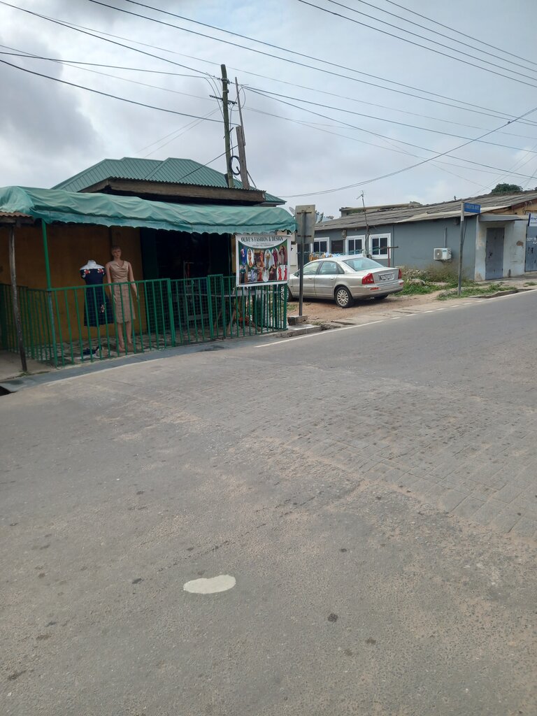 Tailor Olives fashion and design, Accra, photo