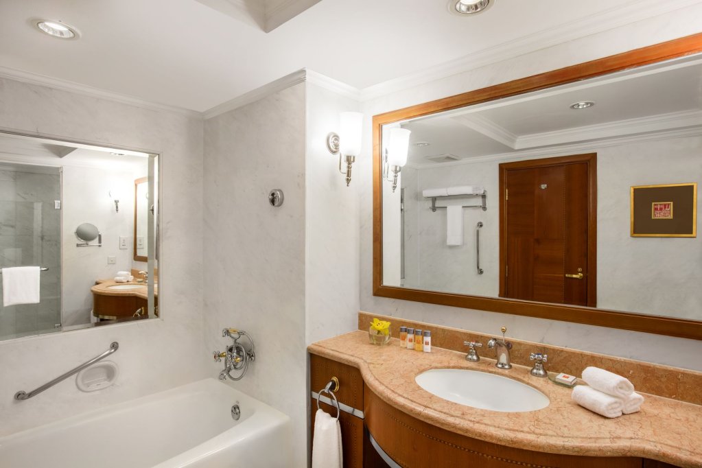 Фото Crowne Plaza Shenyang Zhongshan