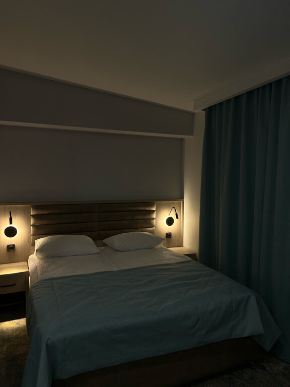 Фото Петровский