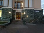 Абарис (Karla Marksa Street, 21) ، ساحة خشب