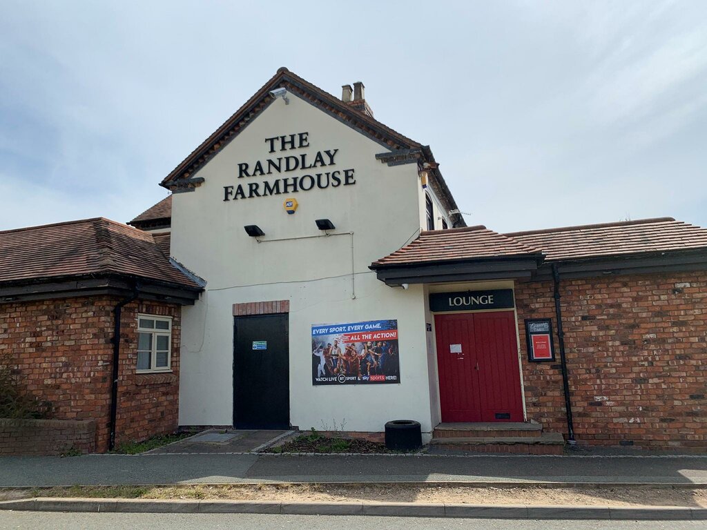 Bar, pub Randlay Farmhouse, England, photo