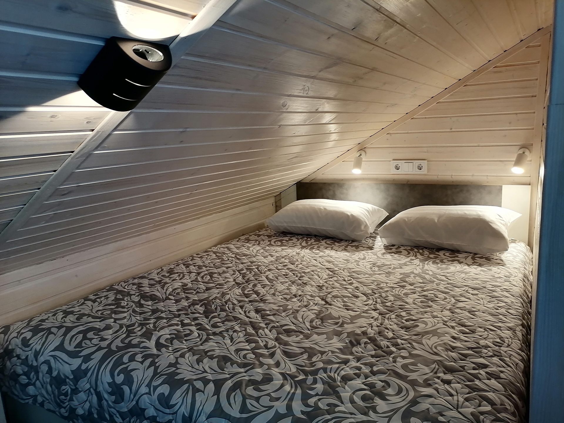 Фото Мансарда-студия