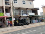 Au Grooming Barber Shop (Gen. Acheampong High Street, 19), barber shop