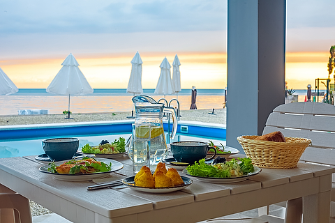 Фото Green Land Hotel