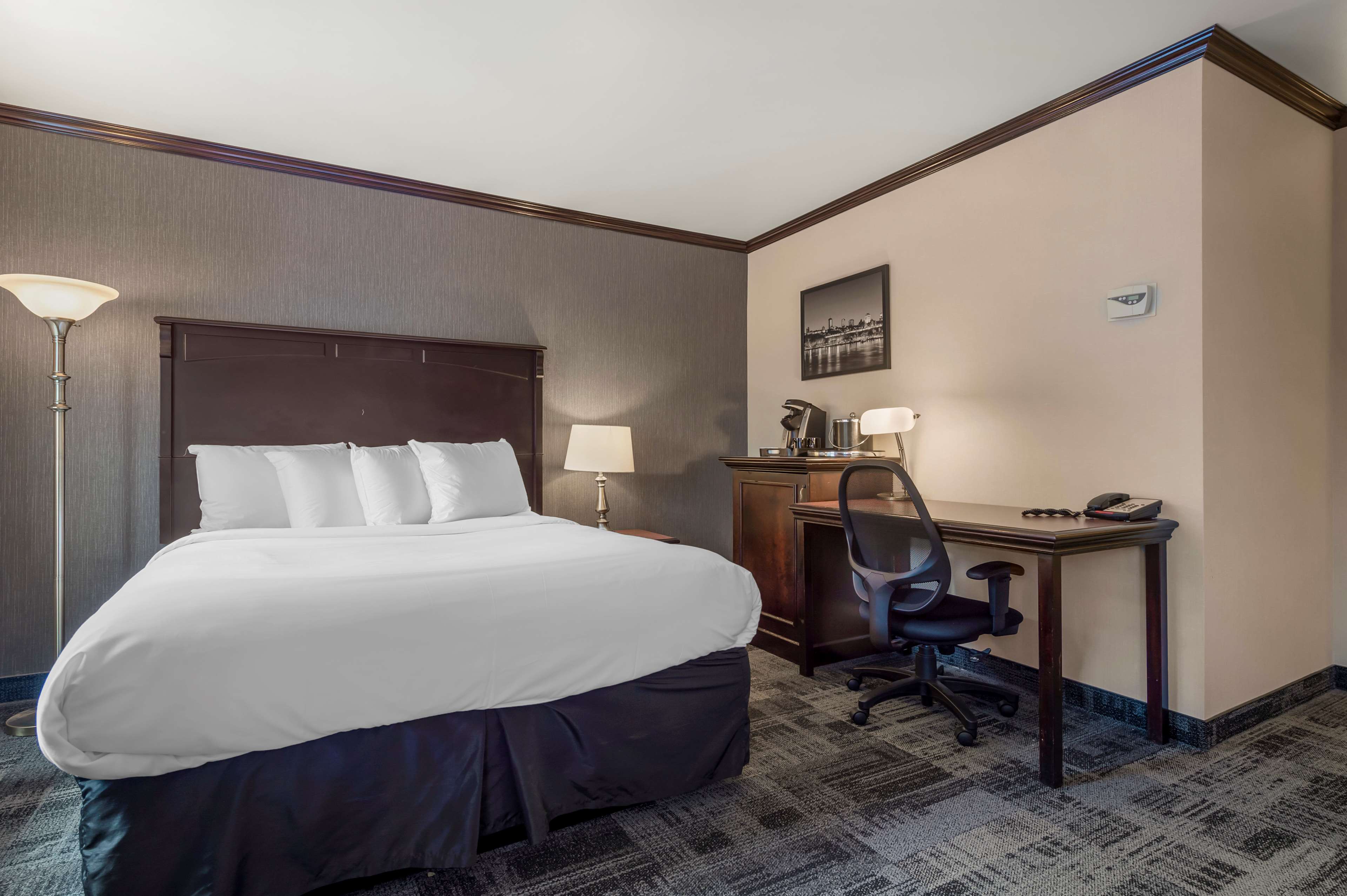 Фото Best Western Plus City Centre Centre Ville