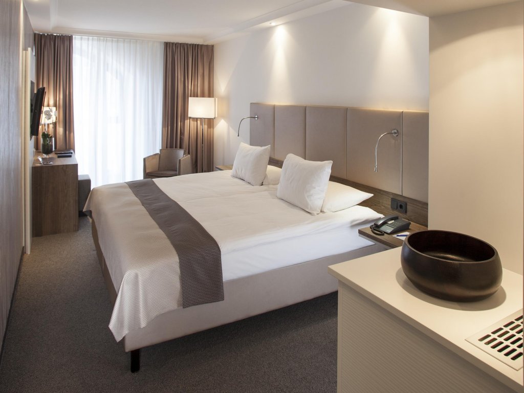 Фото Hotel Erzgiesserei Europe