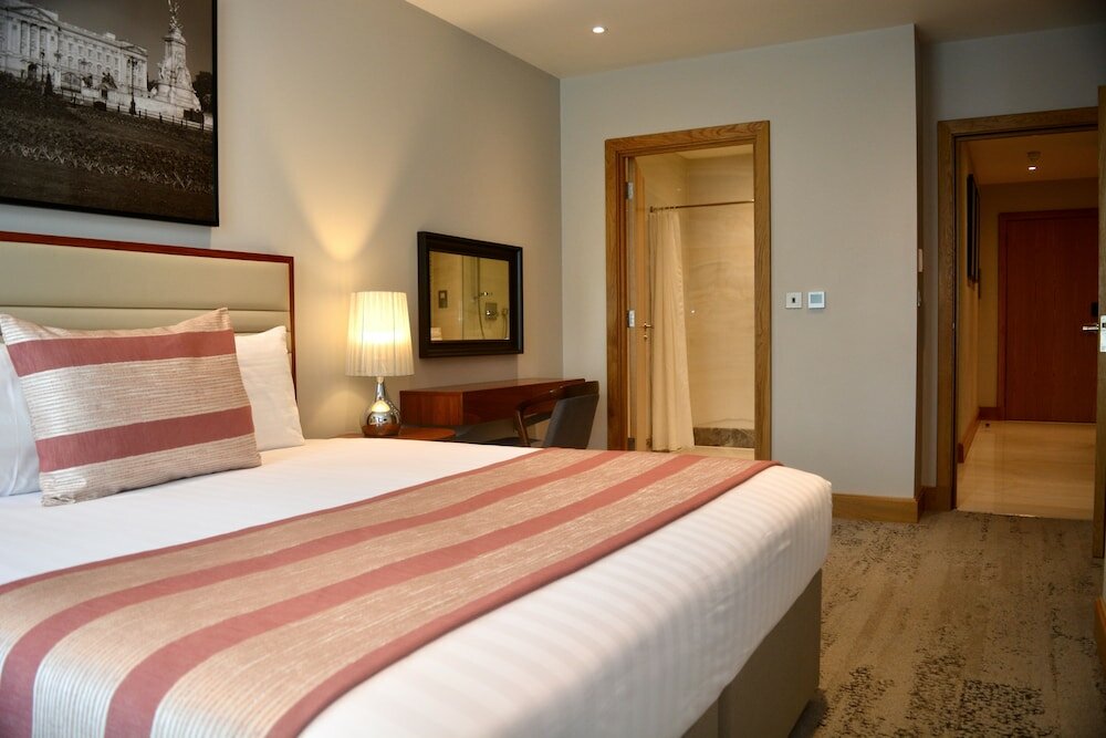 Фото Sanctum London Belsize Road