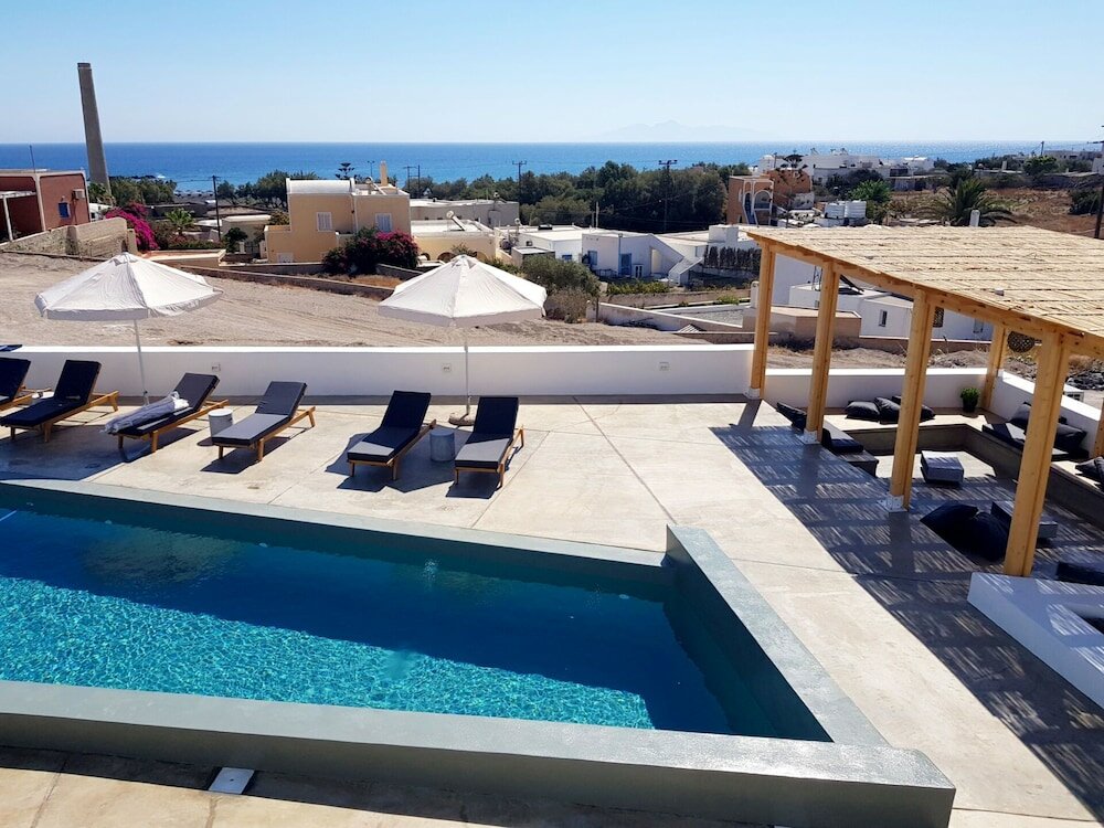 Фото MyLithos Suites