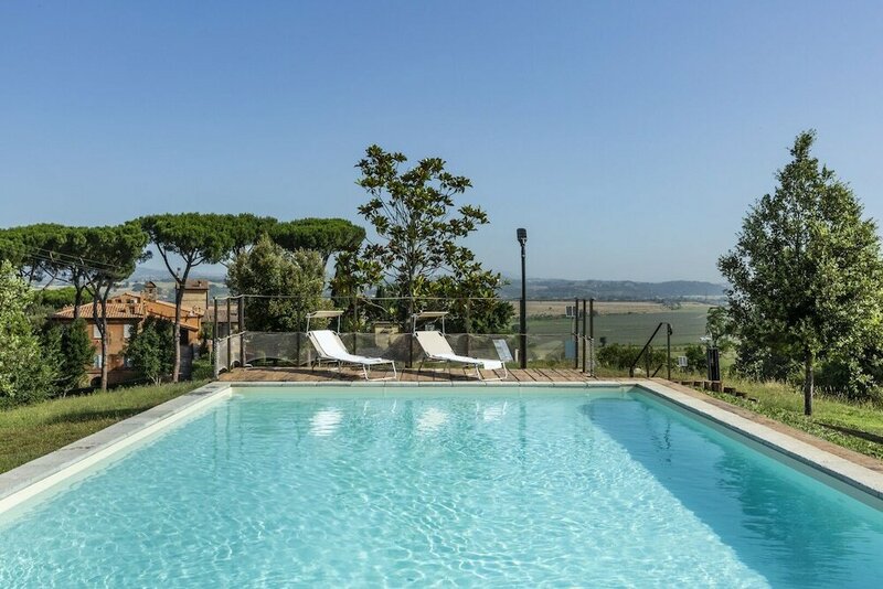 Гостиница Castello del Duca - Cavaliere Suite Deluxe в Риме