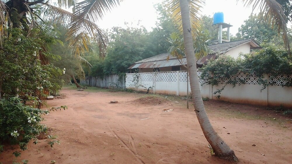 Фото Centre Ayifa Hôtel